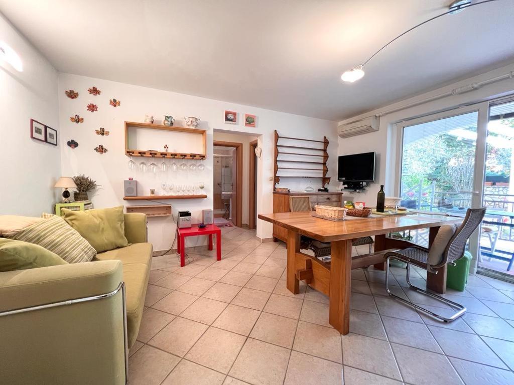 Apartman Giardino *